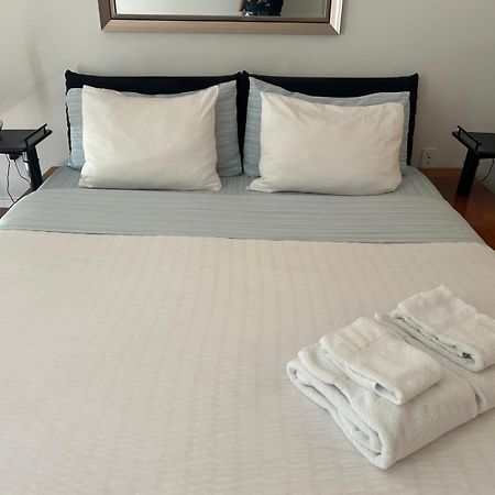 Your Alternative To A Five Star Hotel - Premium Location バンクーバー エクステリア 写真